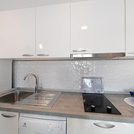 Apartmani “Karla” Promajna Exterior photo